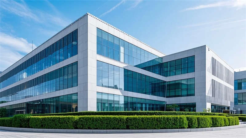 合肥辦公樓裝修設(shè)計(jì)效果圖，光影交織綠意